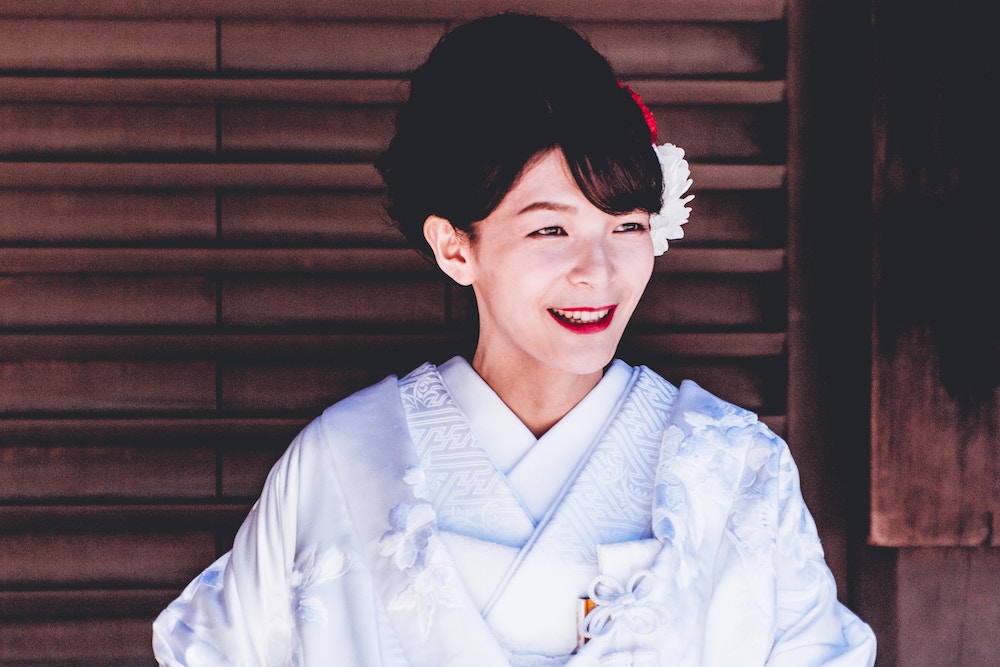Is it OK to wear white in Japan?